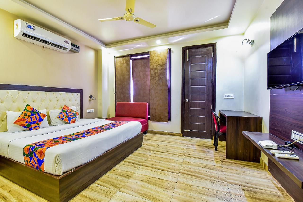 Fabhotel Surya Residency Dehradun Eksteriør bilde