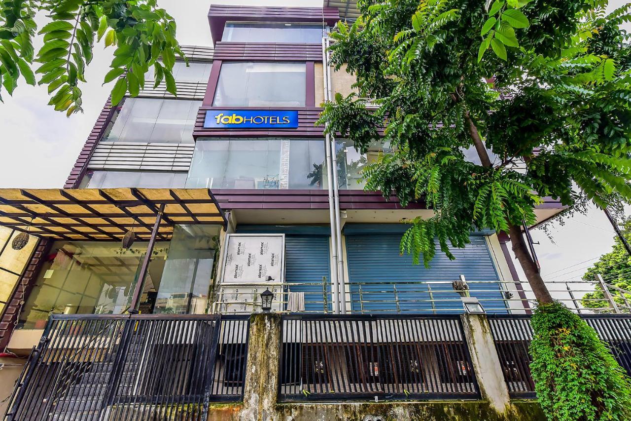 Fabhotel Surya Residency Dehradun Eksteriør bilde