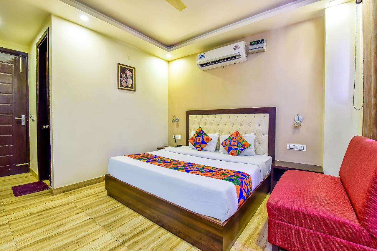 Fabhotel Surya Residency Dehradun Eksteriør bilde