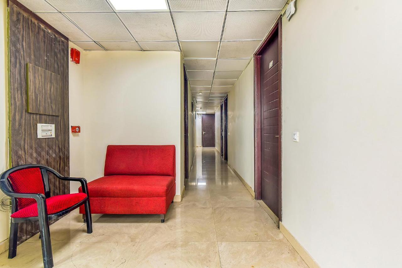 Fabhotel Surya Residency Dehradun Eksteriør bilde